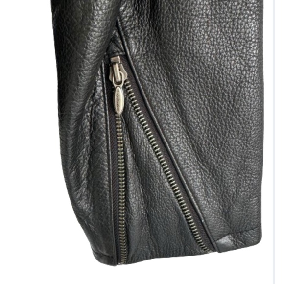 Harley Davidson Women’s Black Studded Leather jacket Size Medium - Picture 6 of 13